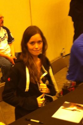 Summer Glau wears the hoodie Kyle Reese gave her at London Film and Comic Con, July 11 - 13, 2014